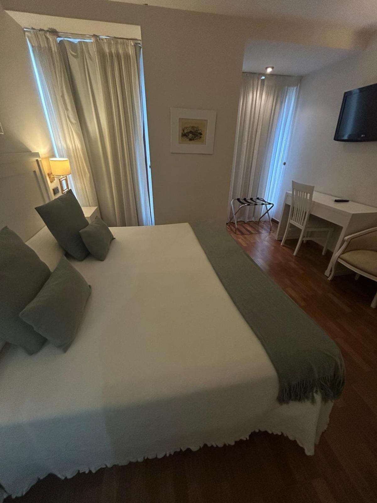 Plaza Pensión 4*